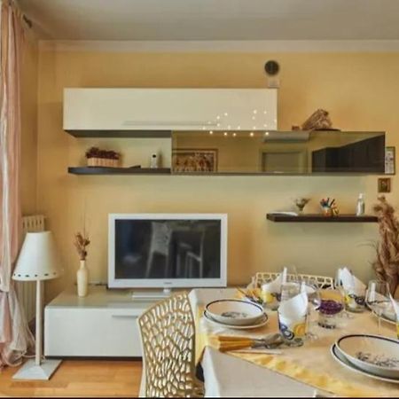 Residence Orchidea Сирмионе Экстерьер фото